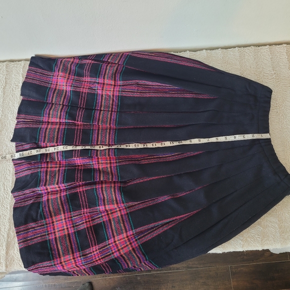 VTG Pendleton Skirt Size Black Pleated A-Line Wool A-Line Academia Tartan - Picture 8 of 9